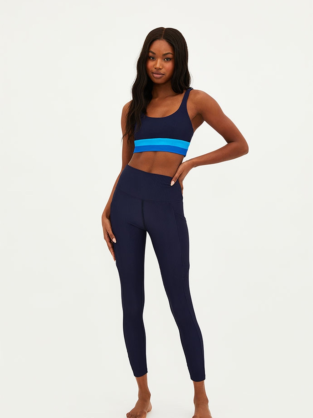 Beach Riot Active Navy Summer 7/8 Pocket Leggings

Size- Large